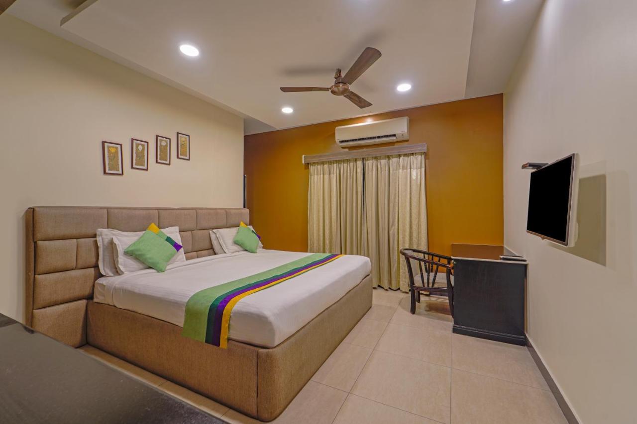 Treebo Elan Hotell Chennai Exteriör bild