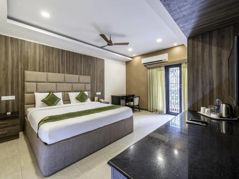 Treebo Elan Hotell Chennai Exteriör bild